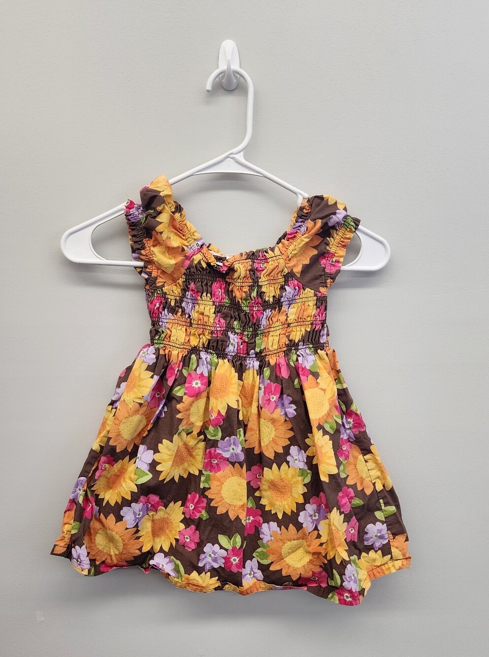 Gymboree Vintage 2011 Sunflower Floral Smocked Dress Girls Size 3